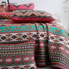 Bohemian Geometric Quilted Breathable Bedding Set(3PCS)